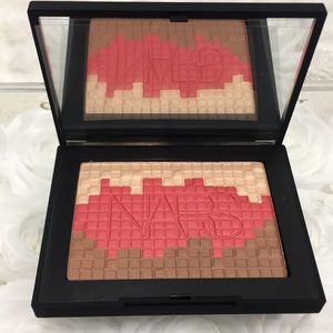 BRAND NEW, in box, NARS Mosaic Glow Blush Fireclay